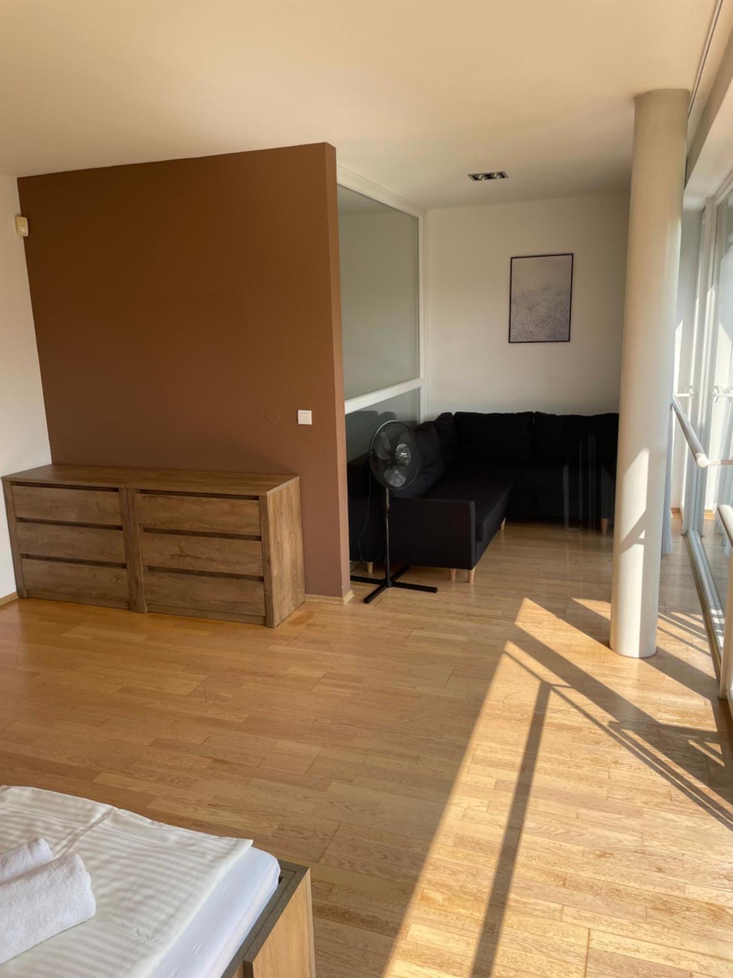Jd Apartment Liptovsky Mikulas Bagian luar foto